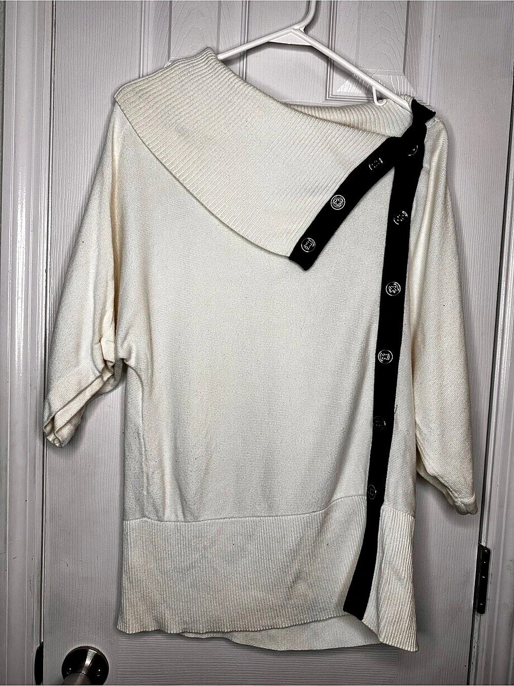 White House Black Market Ivory Asymmetrical Button Sweater Medium